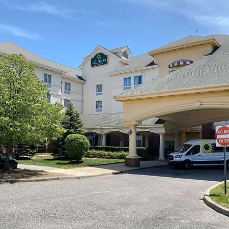 La Quinta By Wyndham Islip - Macarthur Airport Bohemia Exterior foto