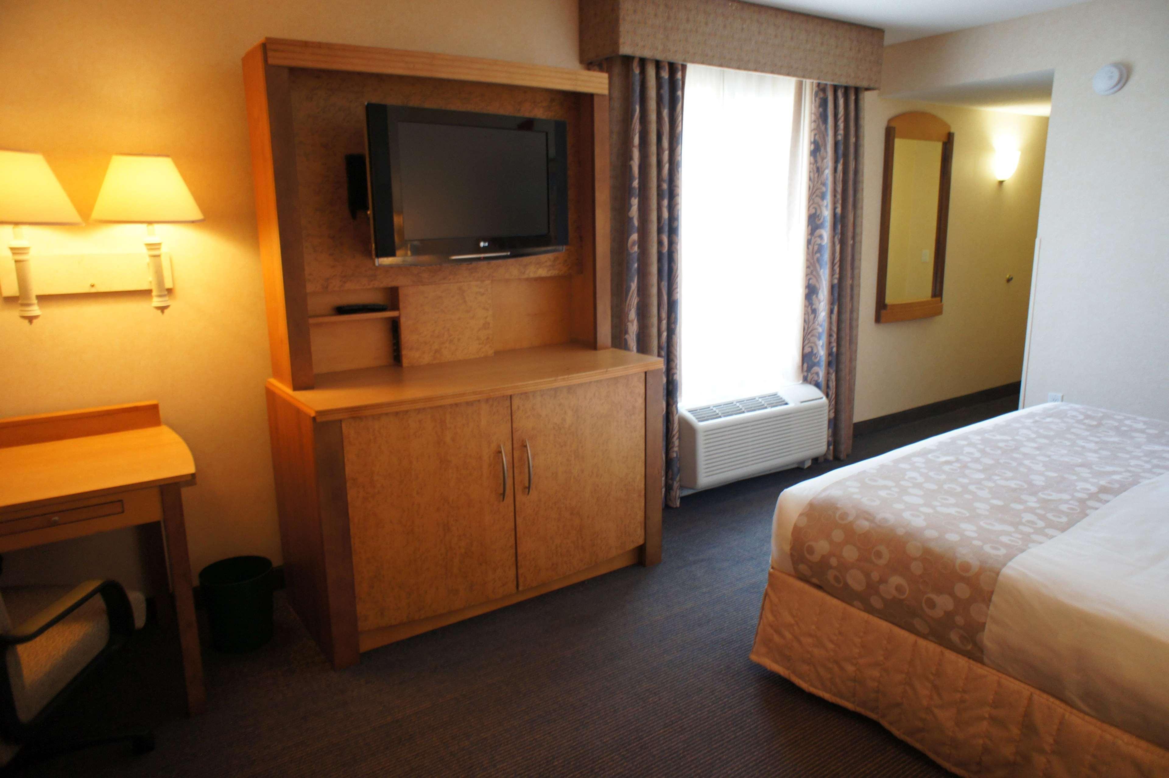 La Quinta By Wyndham Islip - Macarthur Airport Bohemia Exterior foto