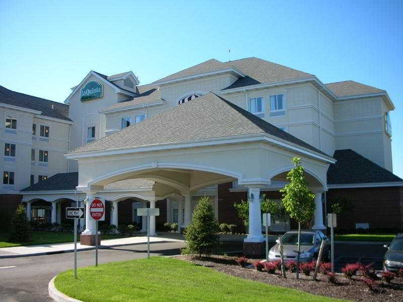 La Quinta By Wyndham Islip - Macarthur Airport Bohemia Exterior foto